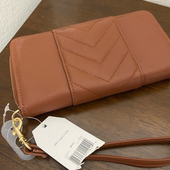 Brown wallet - Picture 3 of 7
